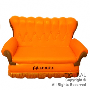 ADORNO SILLON FRIENDS A. PORCELANA FRIA x 1